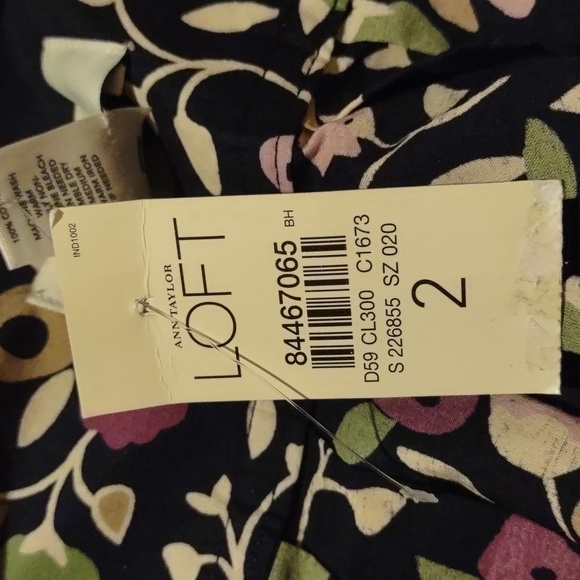 LOFT Purple Floral Box Pleat Short Skirt. NWT - Picture 10 of 10